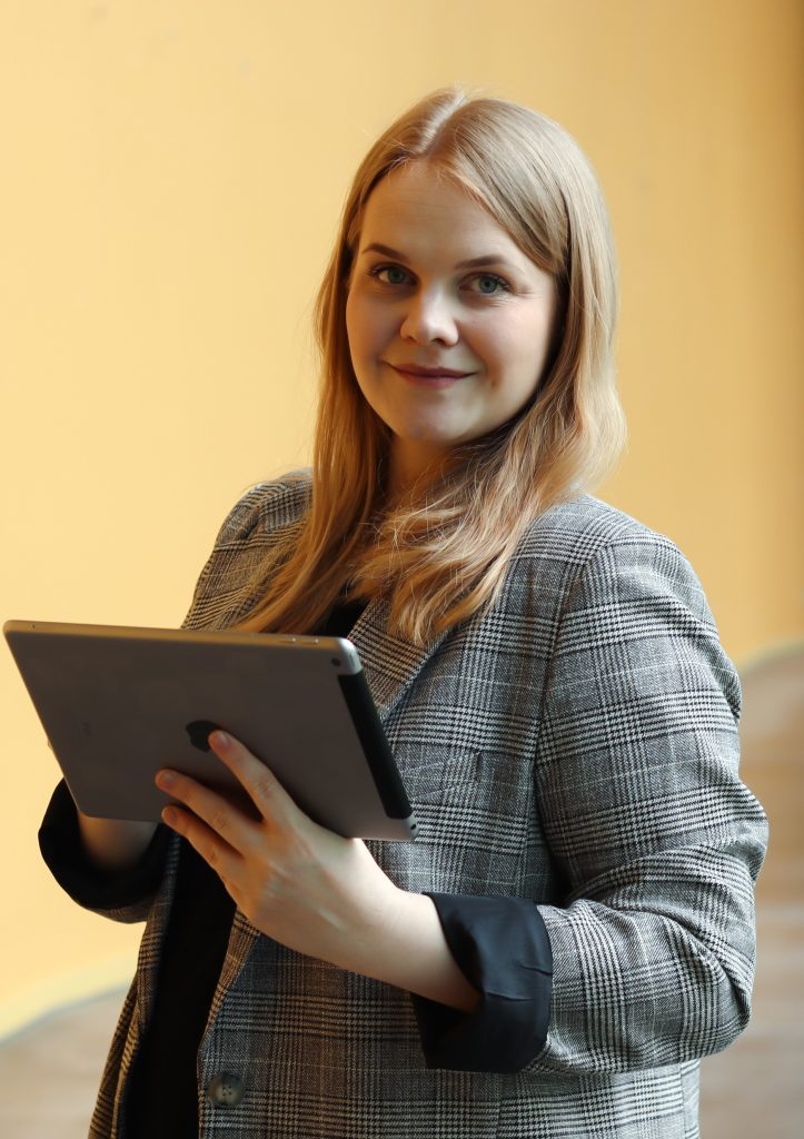 Louise Meier ist Accountmanagerin und Head of Digital im FACHVERLAG THÜRINGEN und schreibt über die Chancen digitaler Plattformen für den Thüringer Mittelstand