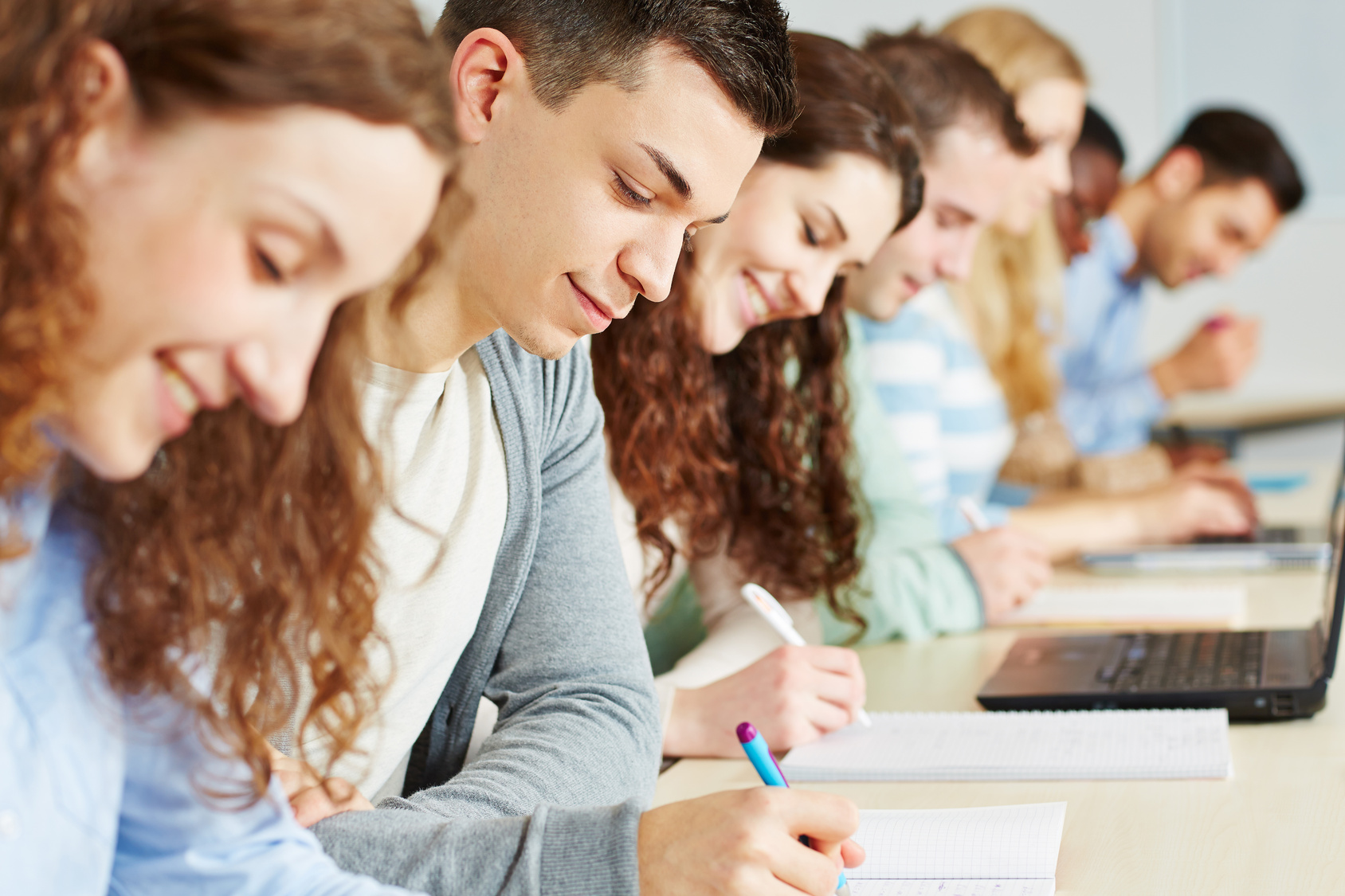 Prüfung im Seminar einer Universität