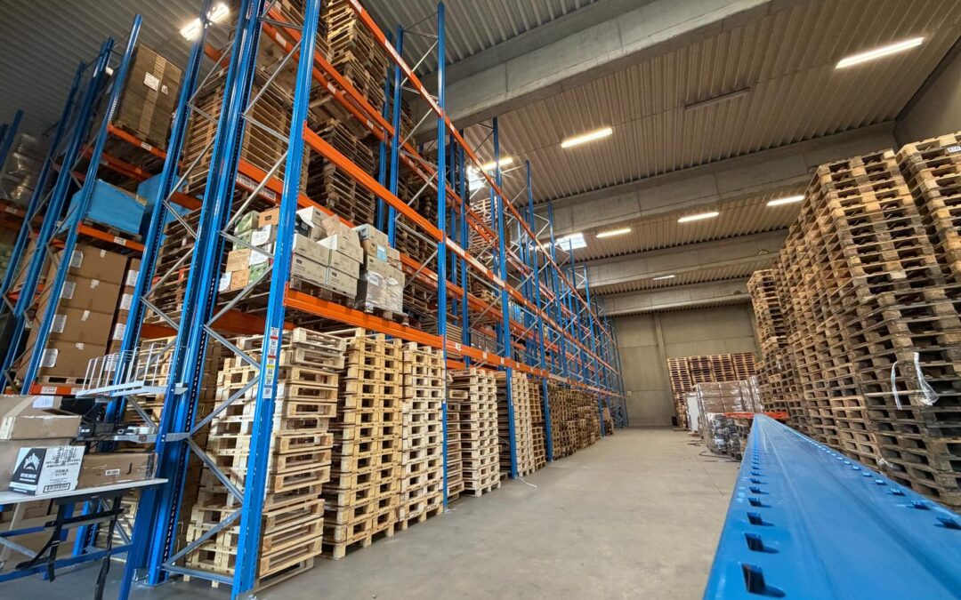 Rackchecker GmbH & Co. KG: Lager auf Zeit. Kapazität ohne Kapitalbindung.